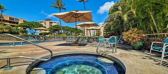 Resort Townhome w/ Pool - Walk to Pohaku Beach