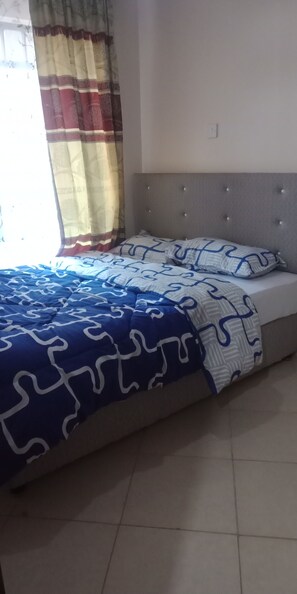 2 bedrooms, iron/ironing board, WiFi, bed sheets - Sweet homes apartments (Nairobi)