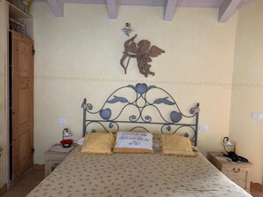 3 Schlafzimmer, Bügeleisen/Bügelbrett, WLAN, Bettwäsche