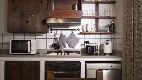 Spacious and charming apartment in the heart of Florence