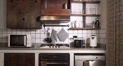 Spacious and charming apartment in the heart of Florence