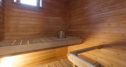 Bright condo with balcony and sauna, close to centre on Helsinki/ airport