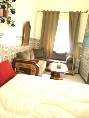 2 bedrooms, WiFi, bed sheets - Rental house Dar arij (Tanger)