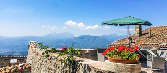 Villa with private pool and great panoramic views!!!