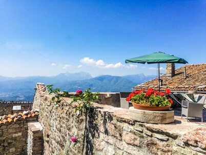 Villa with private pool and great panoramic views!!!