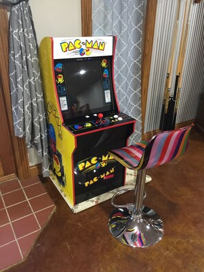 Spielezimmer