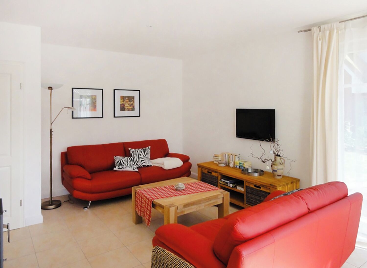 TV, peis og stereoanlegg