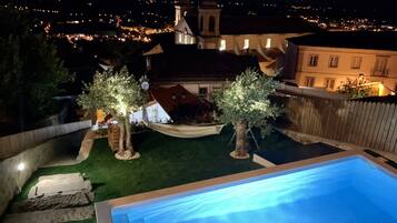 Alberca al aire libre