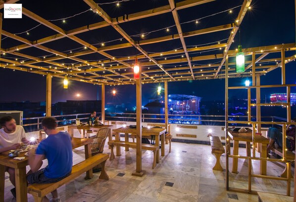 Restaurant - Madpackers Hostel Agra (Agra)