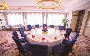 Restaurant - Days Hotel & Suites by Wyndham Jiangsu Xinyi (Xuzhou)