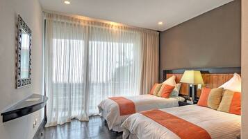Luxury Penthouse | 4 bedrooms, Egyptian cotton sheets, premium bedding, down duvets