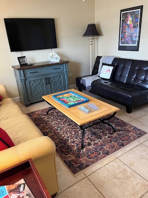 Smart TV, DVD player, books