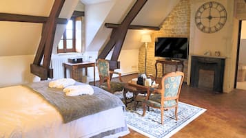 Superior Room | Premium bedding, in-room safe, individually decorated