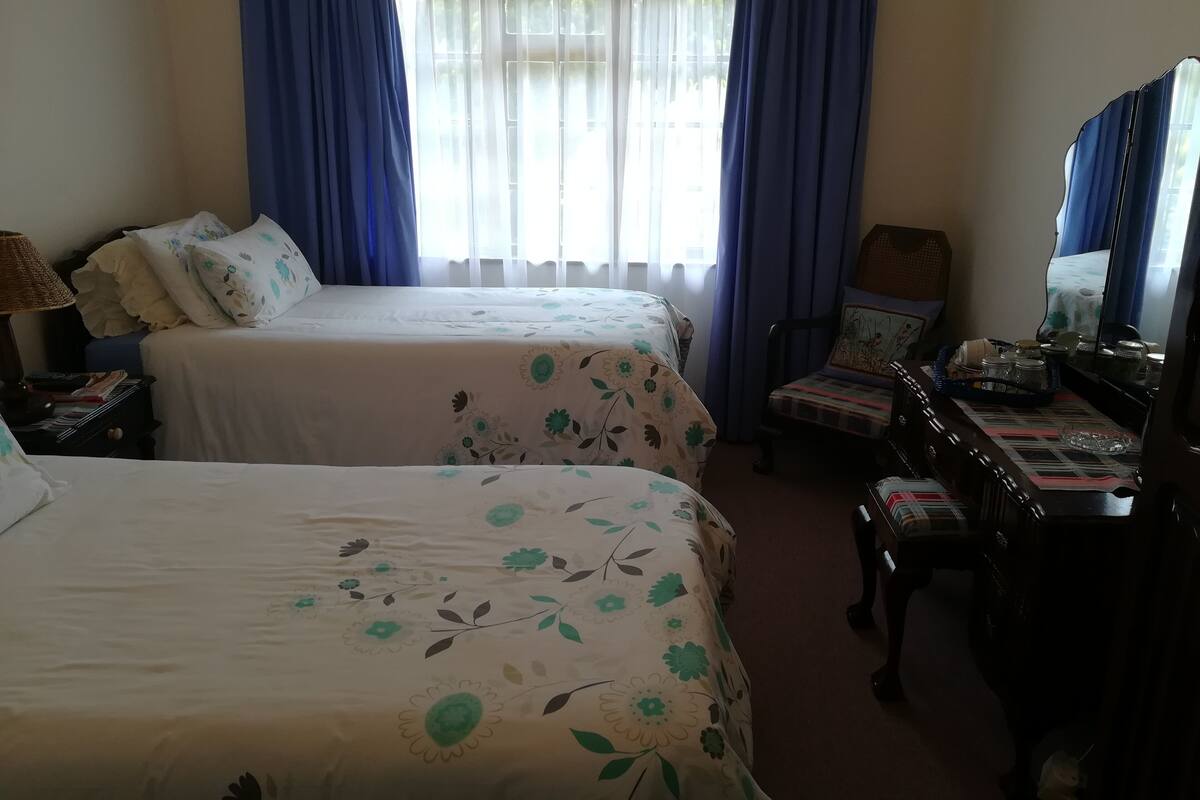 Comfort Twin Room | Desk, free WiFi, bed sheets