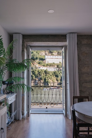 Family Apartment, 2 Bedrooms | Living area