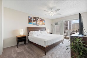 2 habitaciones, tabla de planchar con plancha y cuna de viaje 