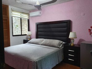 Studio Superior | Wi-Fi gratis dan seprai linen
