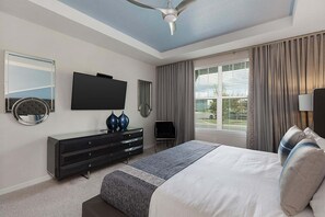8 bedrooms, desk, iron/ironing board, travel cot