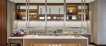 AC Hotel by Marriott Atlanta Airport Gateway