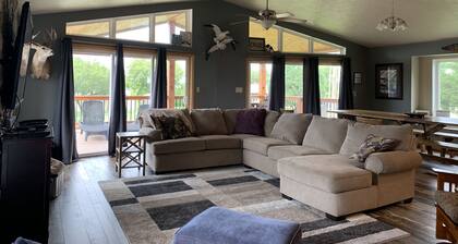 Room for large family at Milford Lake, Kansas