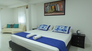 Habitación familiar | Sábanas de algodón egipcio, ropa de cama de alta calidad y edredón 