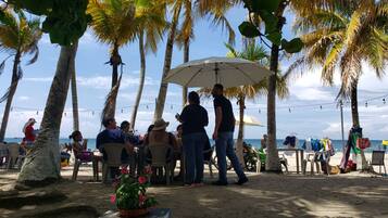 Beach bar