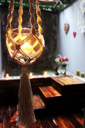 Bain à remous privé