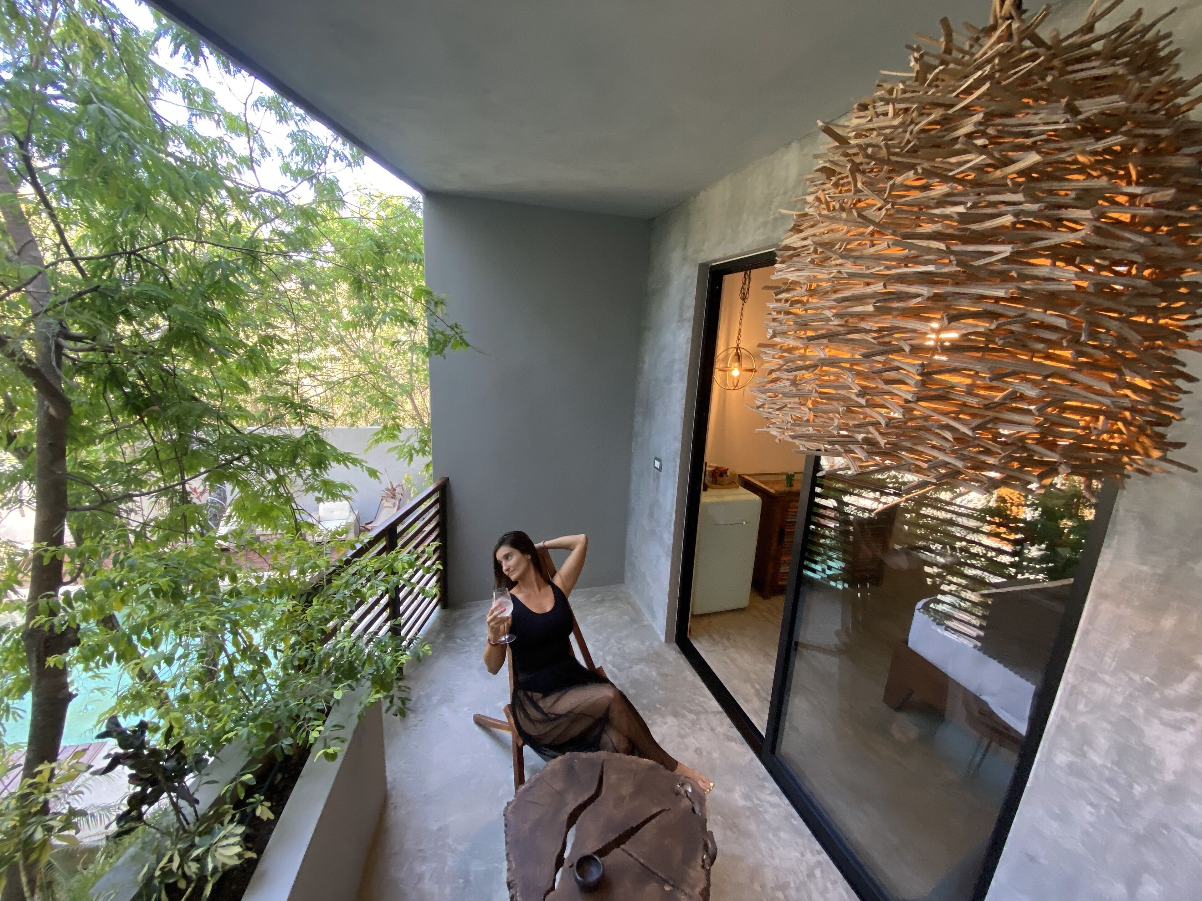 suite king with balcony and pool view | terrace/patio