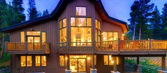 Hem med 6 sovrum, bara några minuter från Breckenridge centrum, badtunna, 20 sovplatser