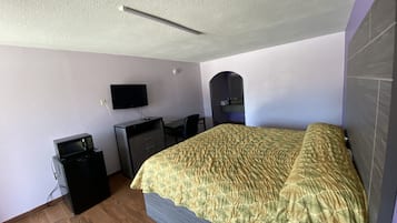 Caja de seguridad en la habitación, escritorio y wifi gratis