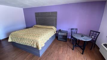 In-room safe, desk, free WiFi, bed sheets