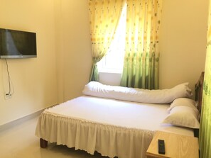 Dobbeltrom – deluxe | Skrivebord og wi-fi (inkludert)