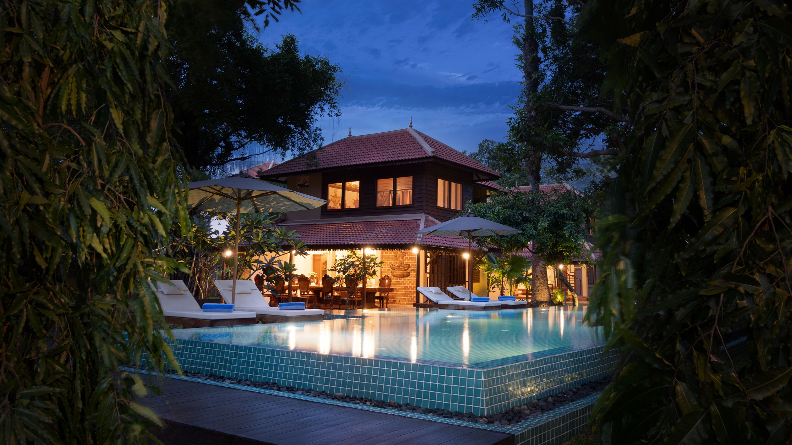 minibar, in-room safe, individually decorated, individually furnished