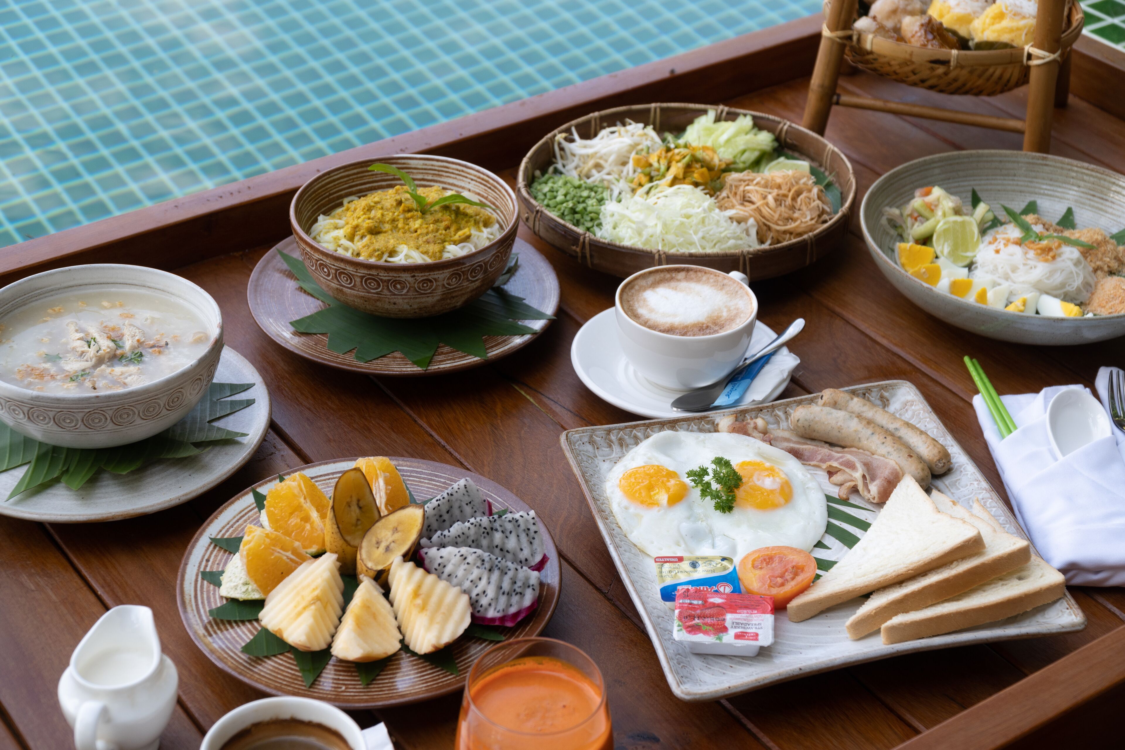 free cooked-to-order breakfast