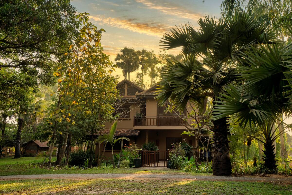 Private Two-Bedroom Home - Daily Afternoon Tea | Garden view