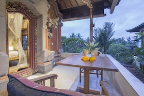 Deluxe Double Room, Terrace | Terrace/patio - Pondok Prapen (Ubud)