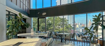 Amanta Hotel & Residence Sathorn