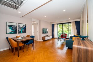 1 bedroom, in-room safe, desk, laptop workspace