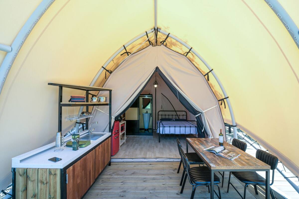 Opera Glamping