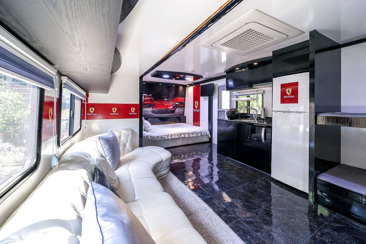 Ferrari VIP Caravan