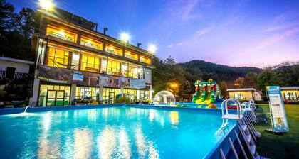 Gapyeong Saeyeon Caravan - Glamping