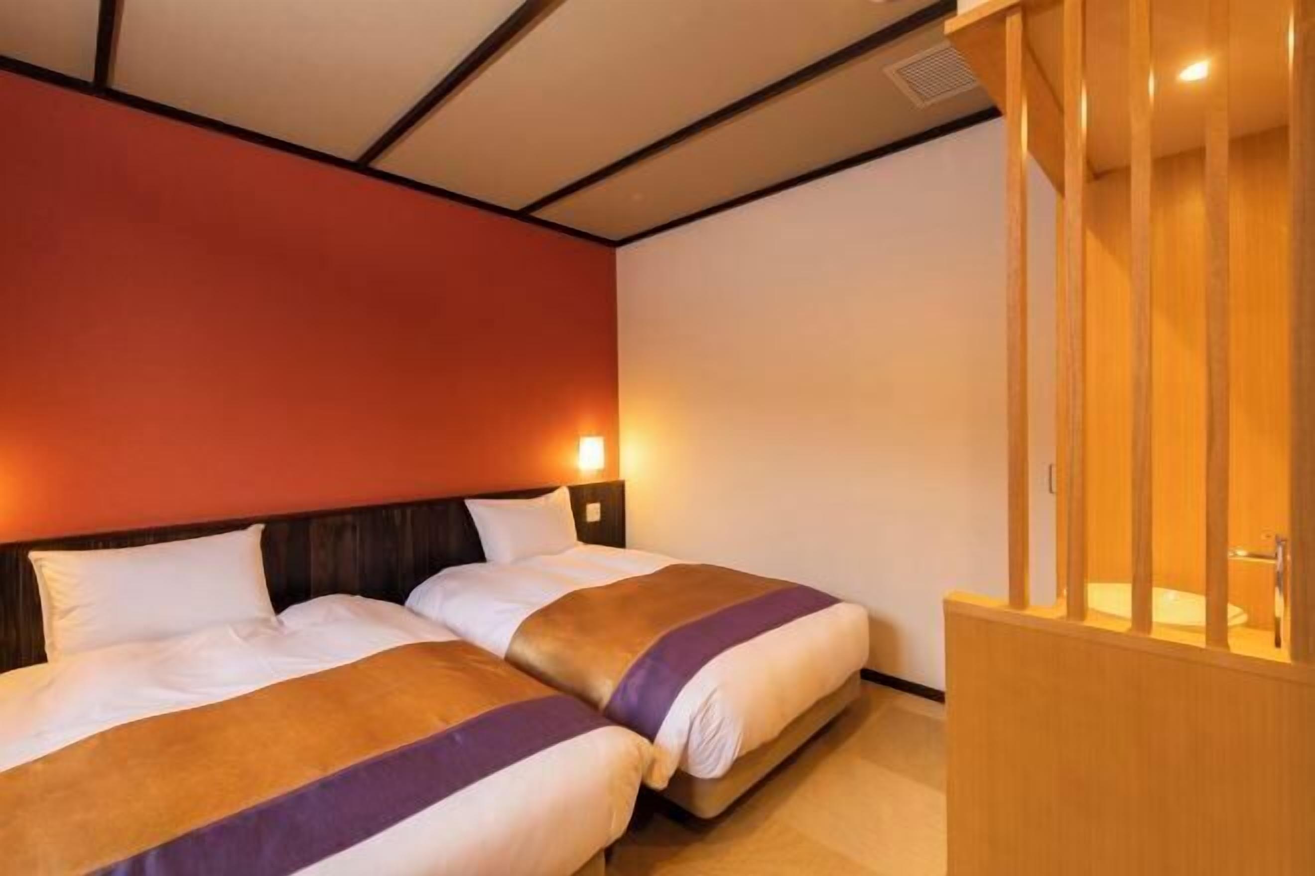 In-room safe, individually decorated, individually furnished, desk