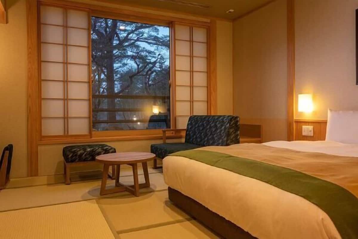 In-room safe, individually decorated, individually furnished, desk