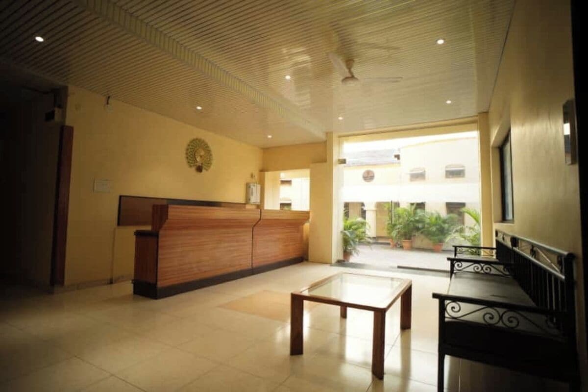 Quầy tiếp tân