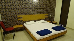 Free WiFi - Tourists Home (Chhatrapati Sambhajinagar)