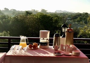 Desayuno buffet incluido todos los días