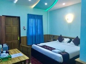 Superior-Doppelzimmer | Allergikerbettwaren, Minibar (mit einigen kostenlosen Artikeln)