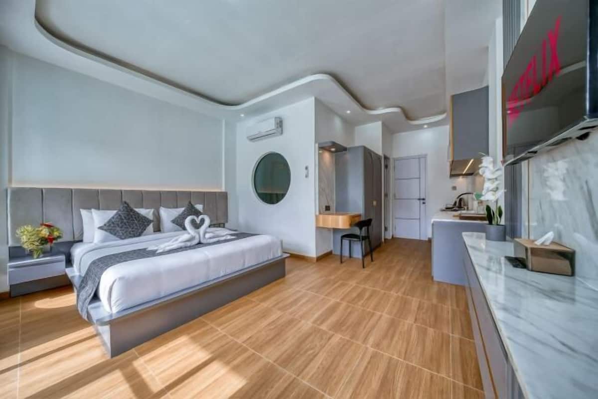 Hochwertige Bettwaren, Minibar, Zimmersafe, kostenloses WLAN