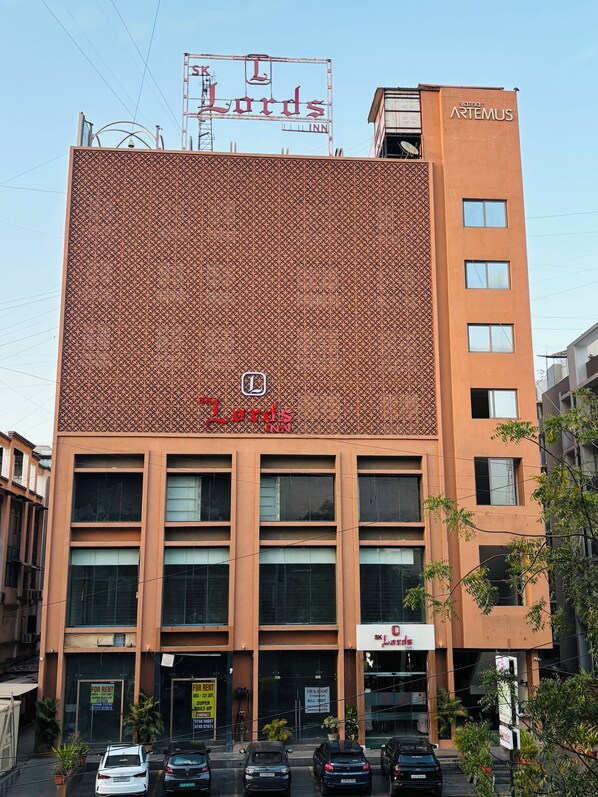 Front of property - SK Lords Eco Inn Ahmedabad (Ahmedabad)
