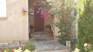 Property entrance - Chambres d'Hotes Al Camp d'Espalougues (Ur)